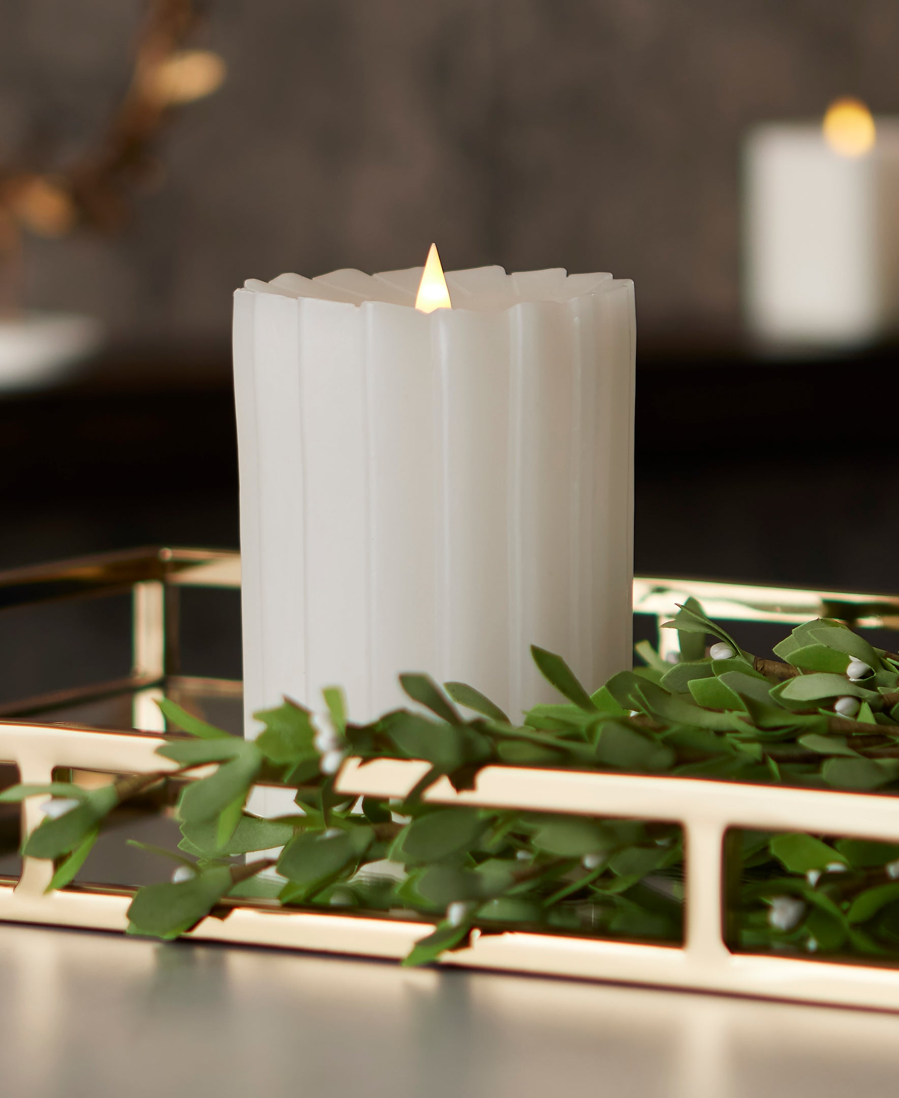 Sutton Fluted Motion Flameless Candle