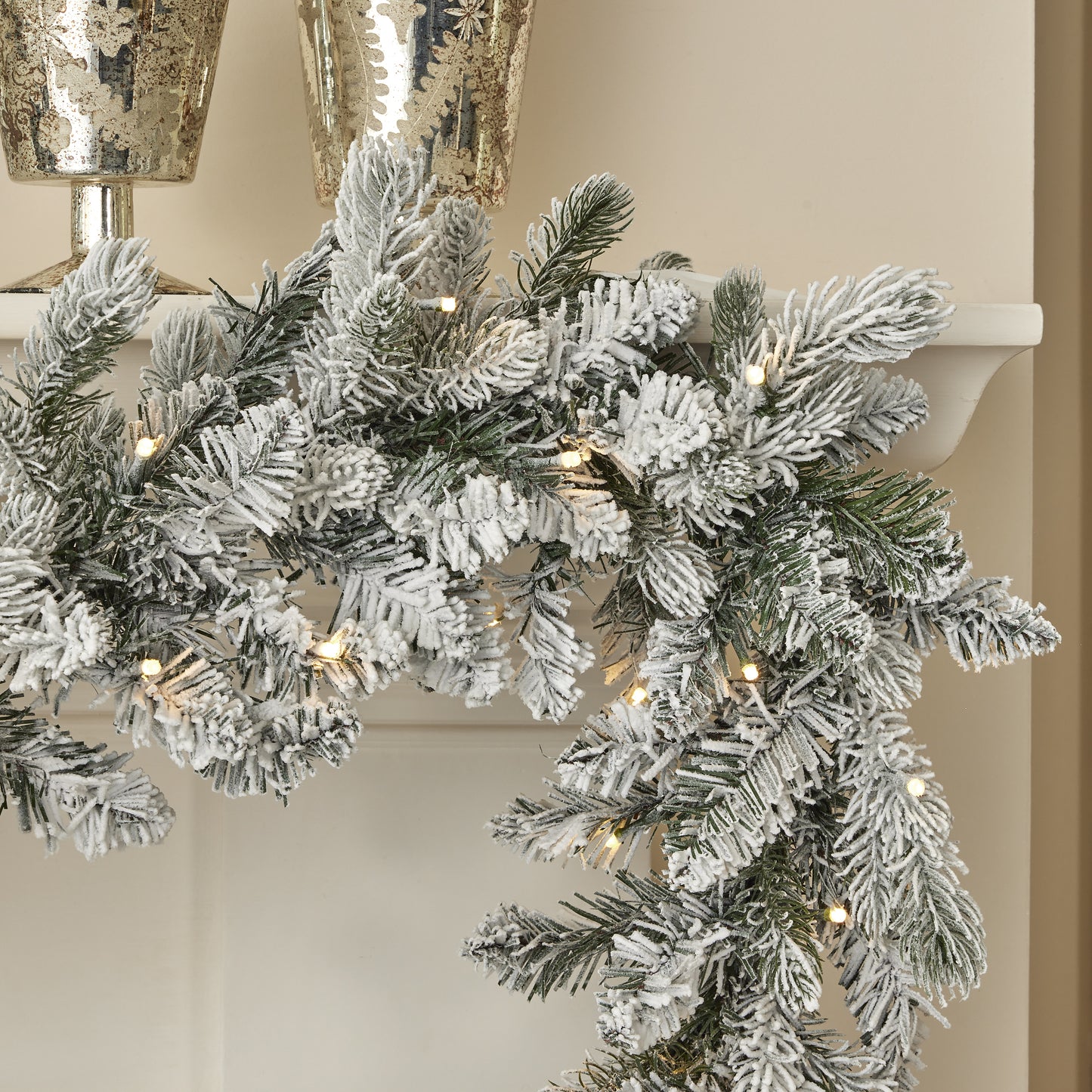 Palmetto Pine 6ft Flocked Garland Pre-lit with 50 Dual LED lights and 9 Functions (Battery-Operated)