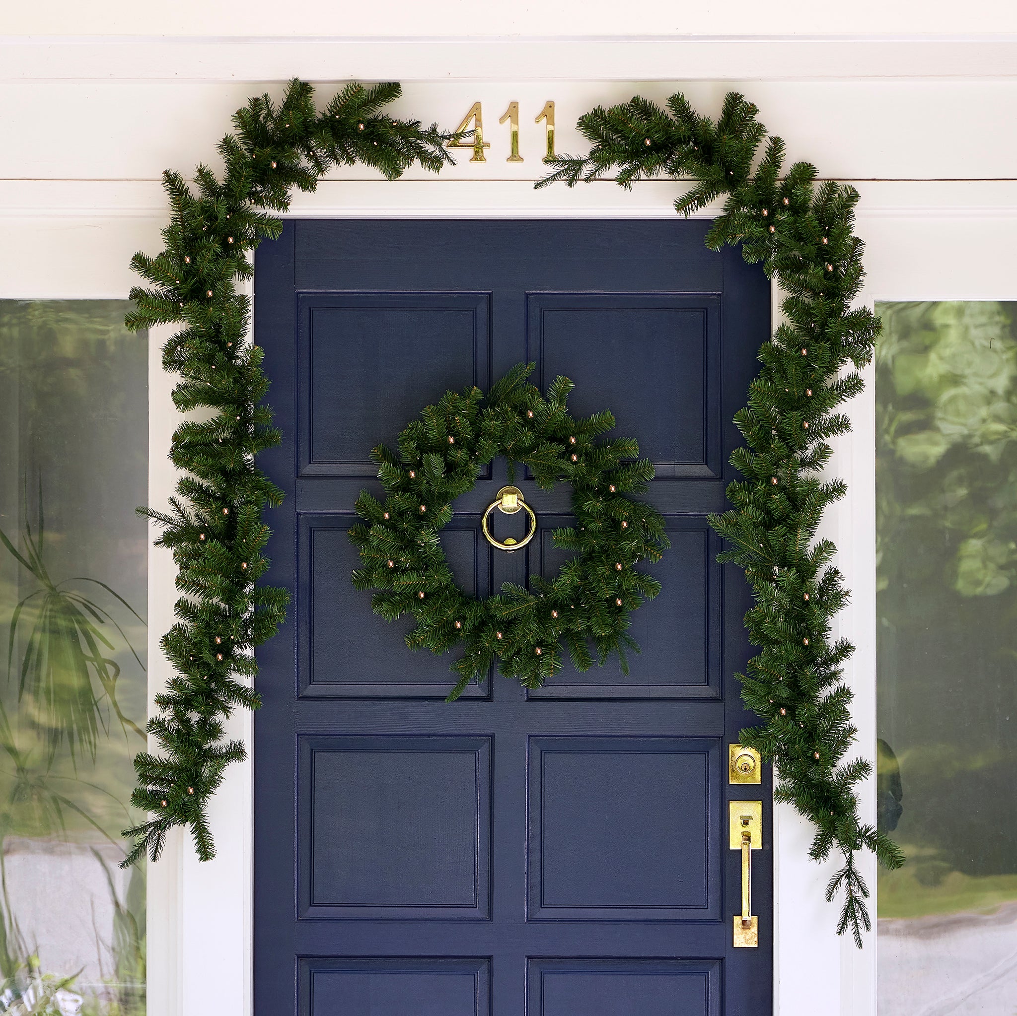 Valley Pine 3-Piece Pre-Lit Garland & Wreath Door Kit