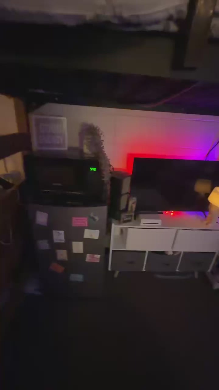 Prismatic Iridescent Traditional Star 24", LED lights