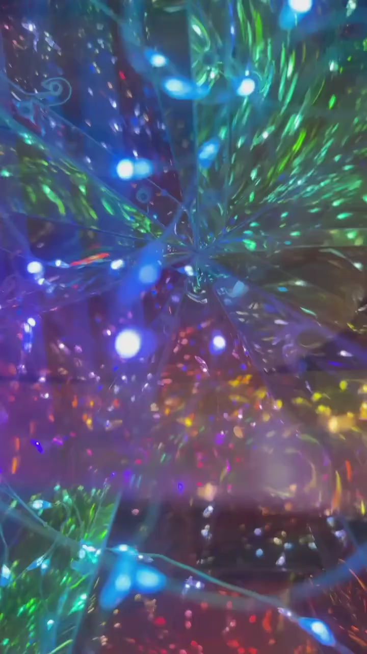 Prismatic Iridescent Traditional Star 24", LED lights