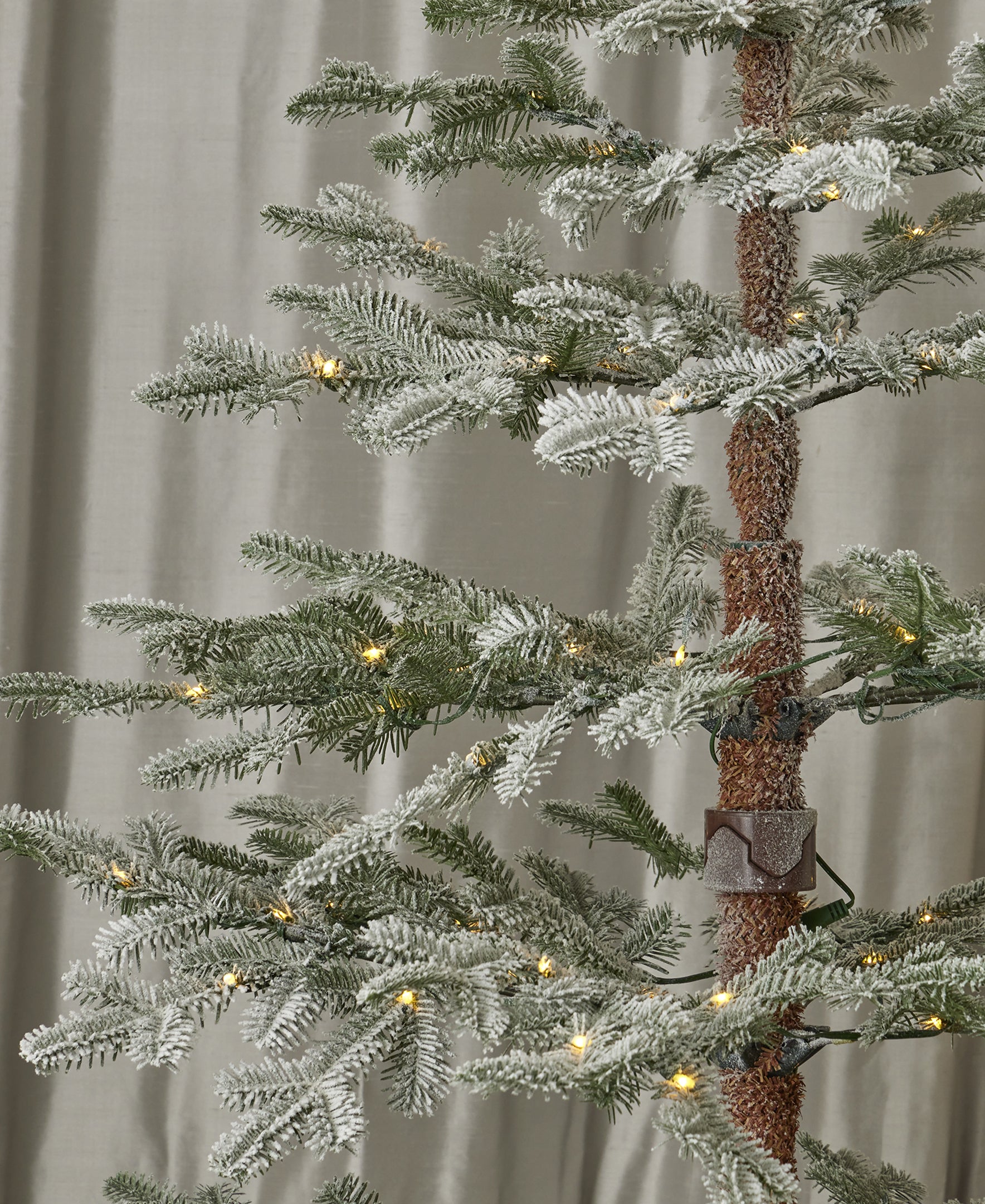 Sierra Pine Lightly Flocked Tree