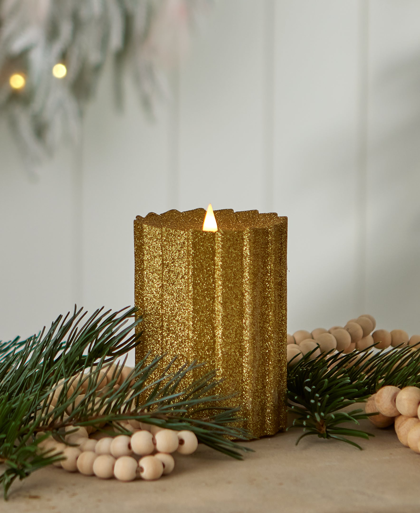 Sutton Fluted Motion Flameless Candle