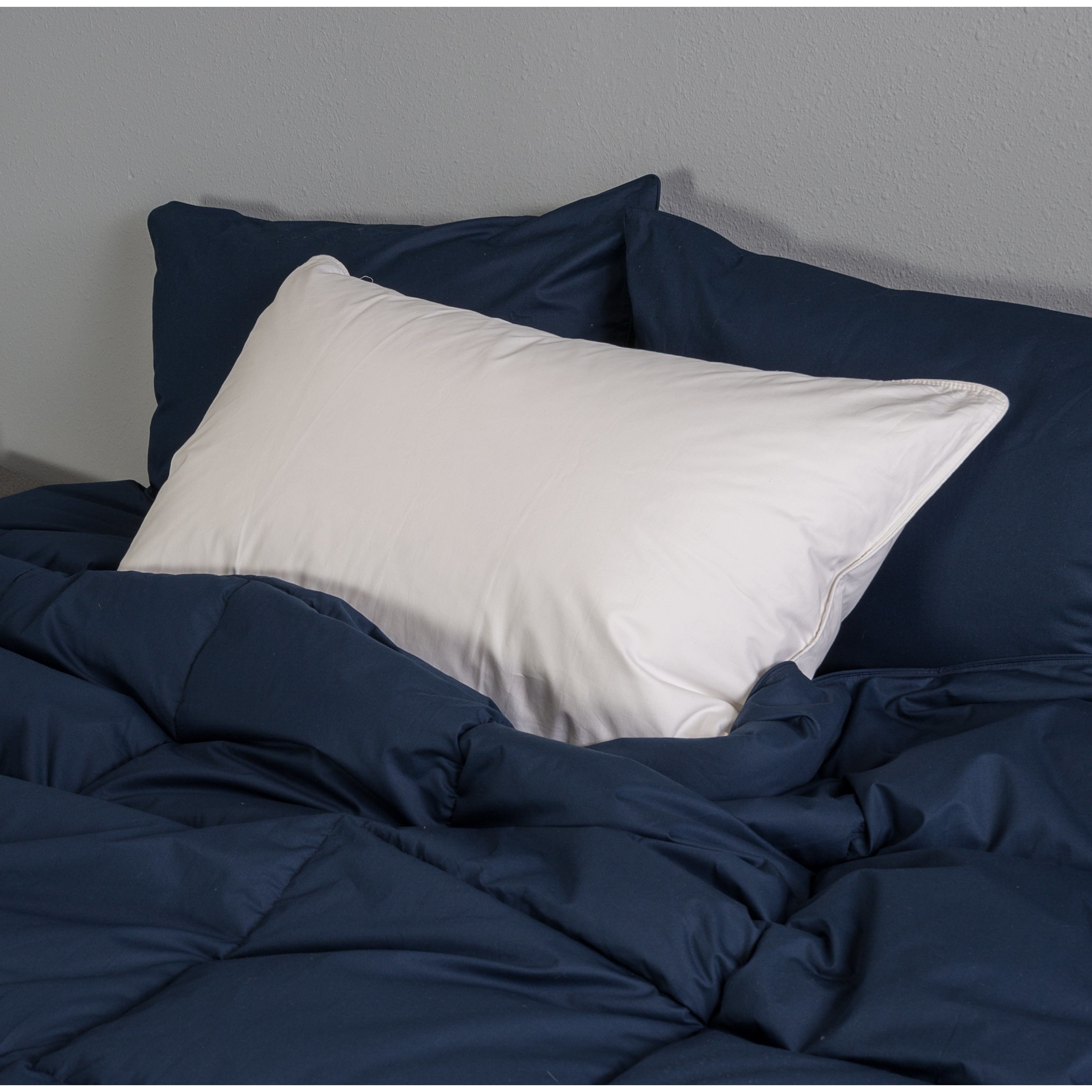 Signature Goose Down Pillow