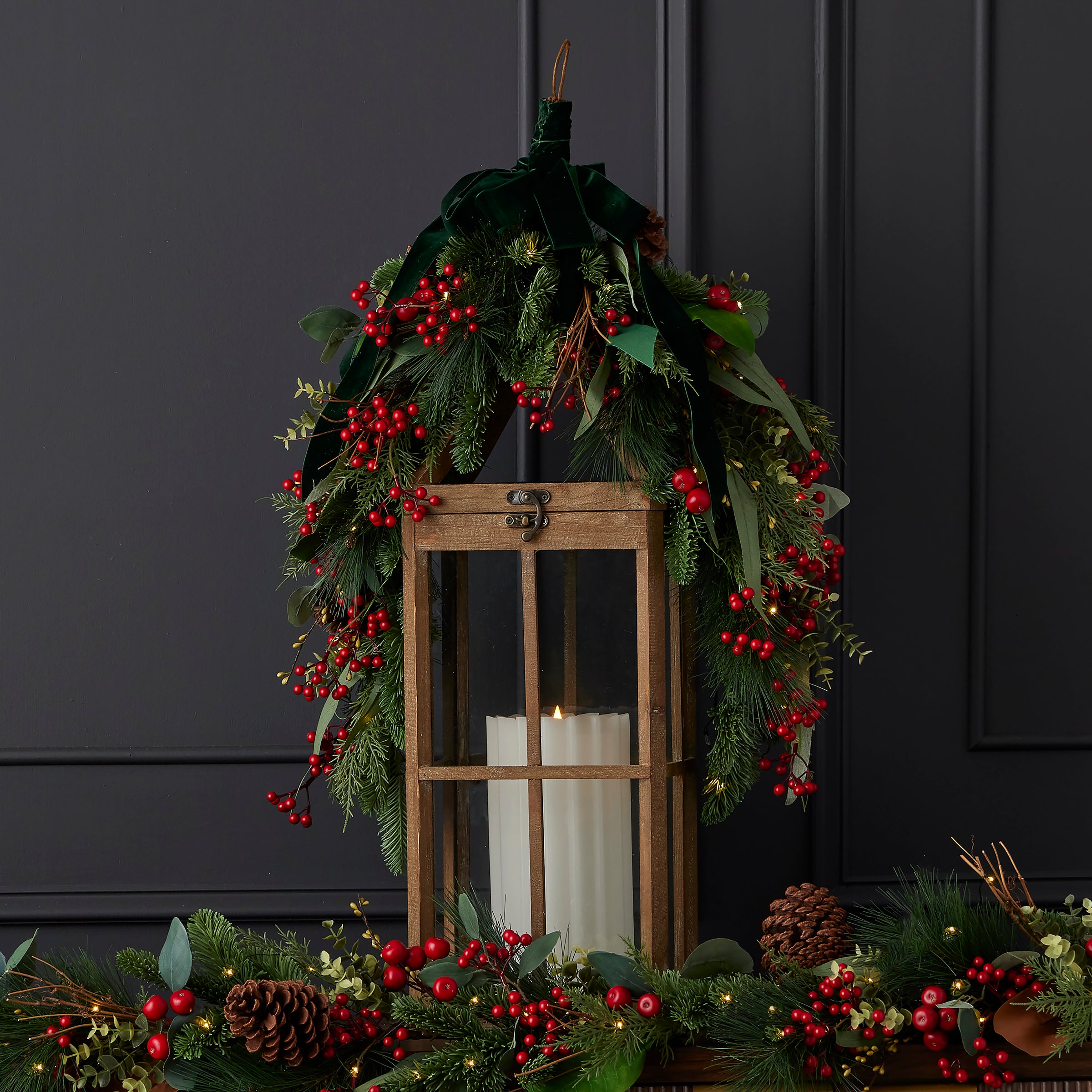 Magnolia Leaf, Eucalyptus, and Berry 30in Swag (Battery-Operated)
