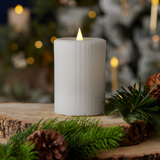 Fine Ribbed Motion Flameless Candle