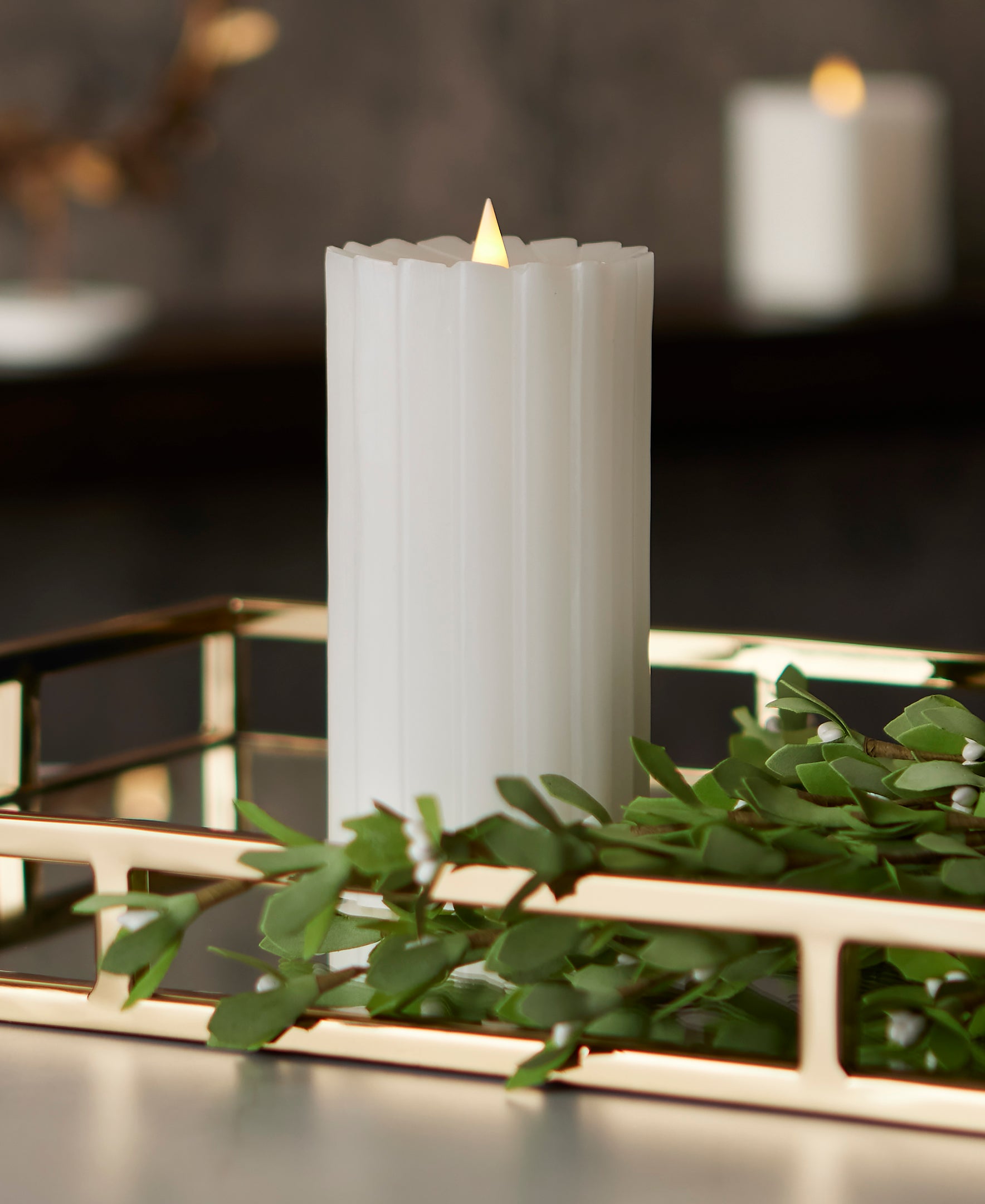Sutton Fluted Motion Flameless Candle