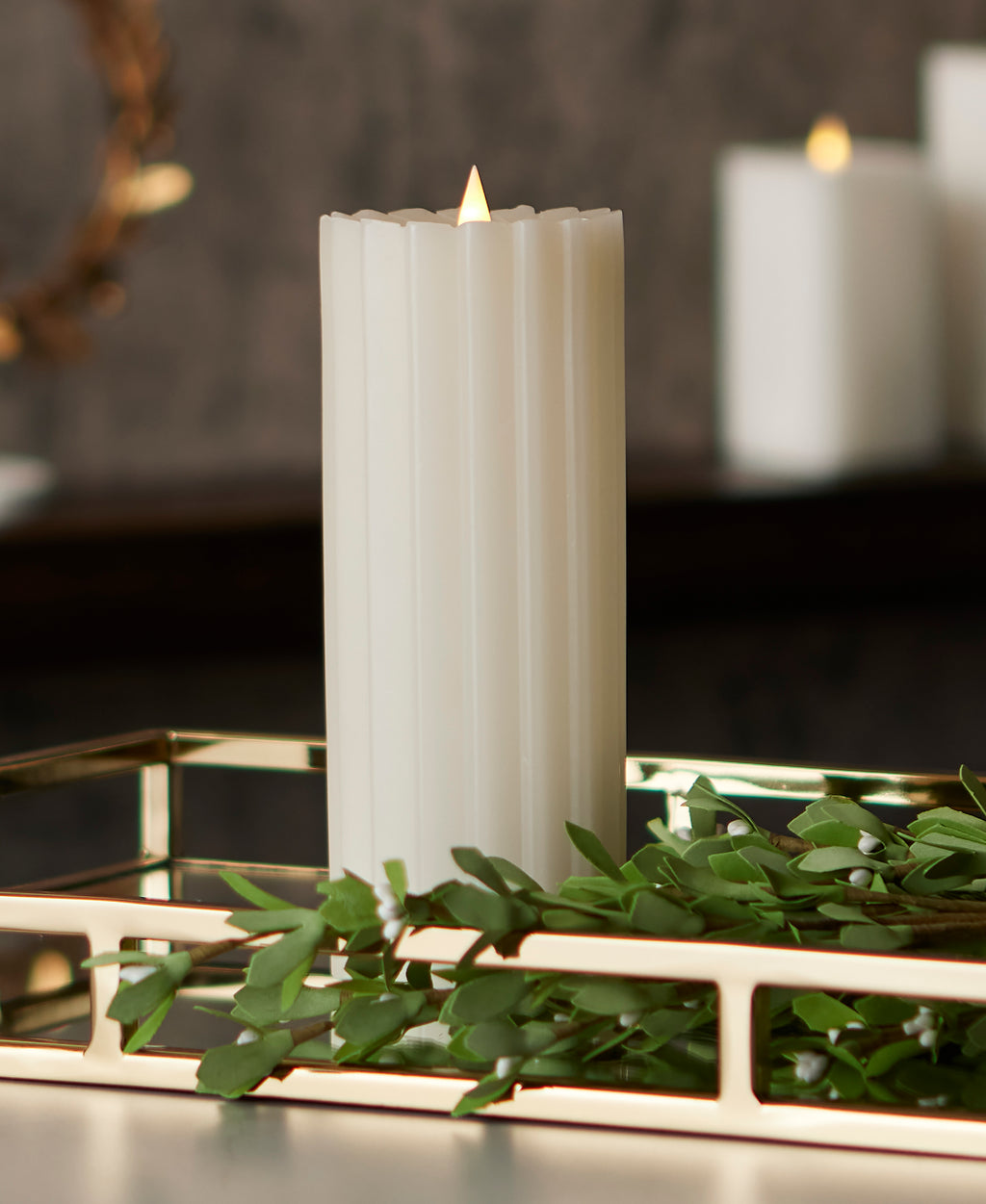Sutton Fluted Motion Flameless Candle