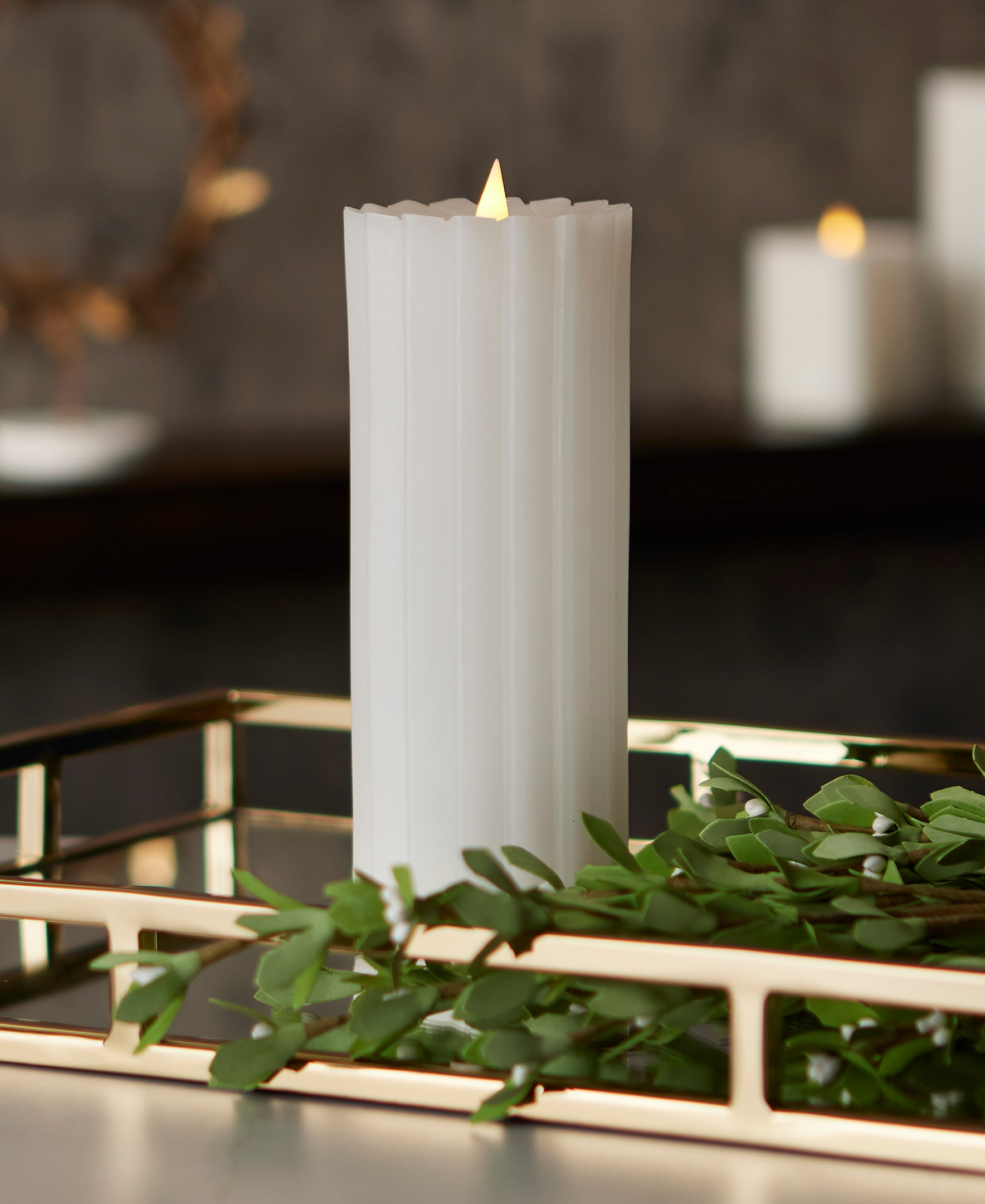 Sutton Fluted Motion Flameless Candle