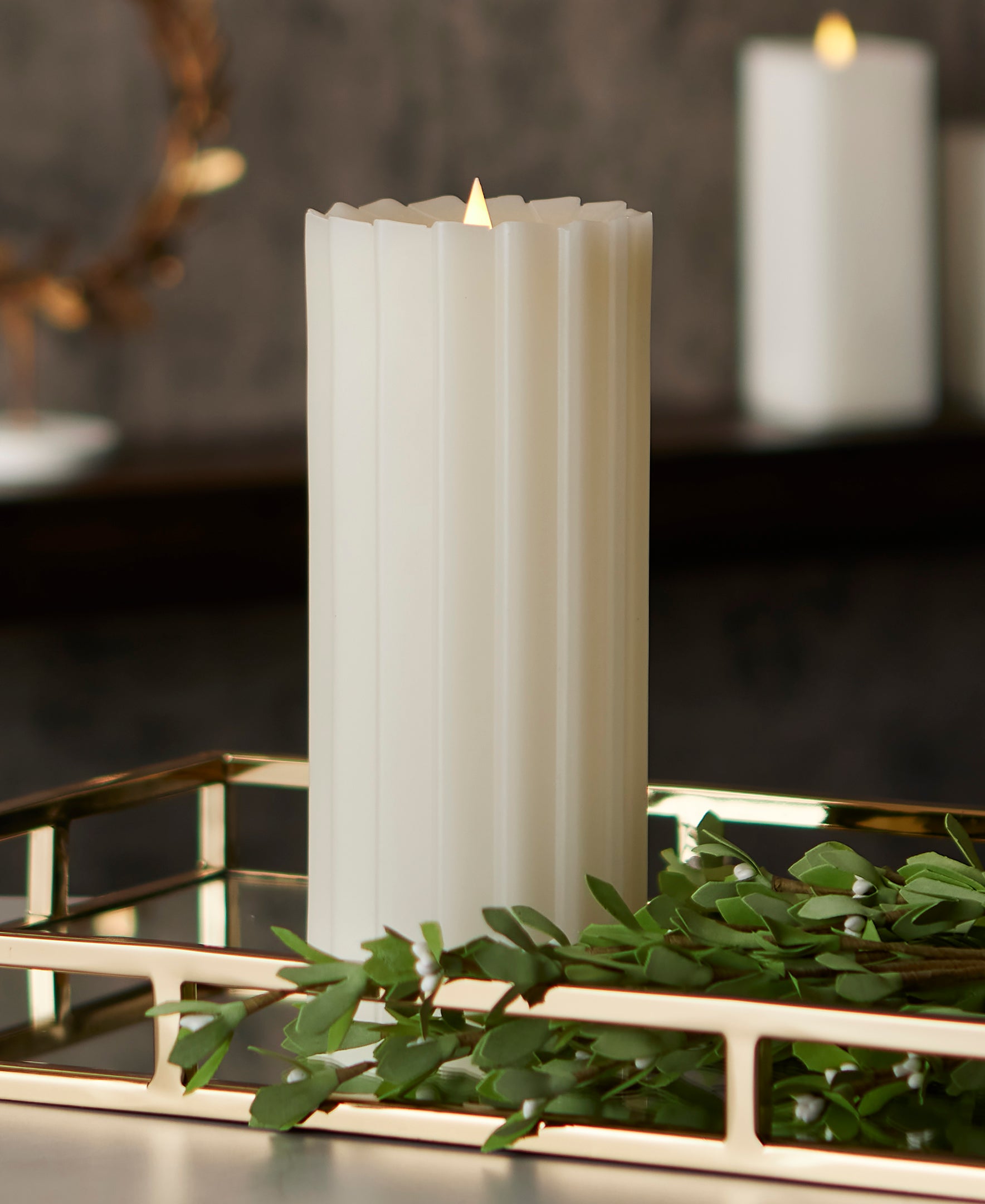Sutton Fluted Motion Flameless Candle