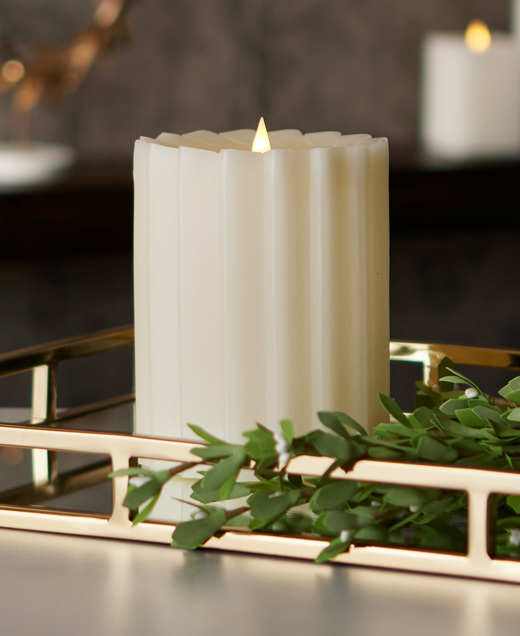 Sutton Fluted Motion Flameless Candle