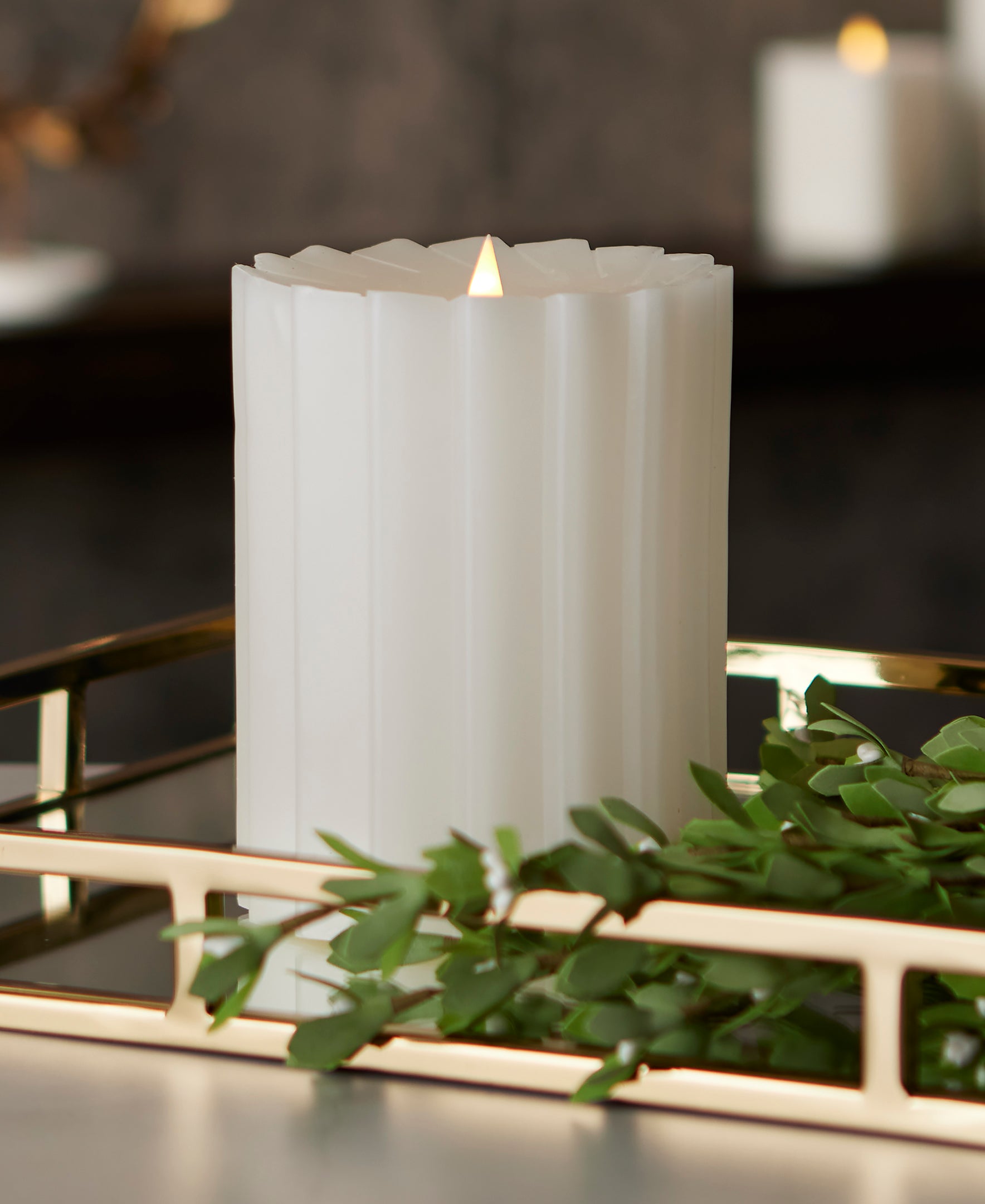 Sutton Fluted Motion Flameless Candle