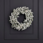 Royal Oaks Flocked Fir 24in Wreath (plug in)