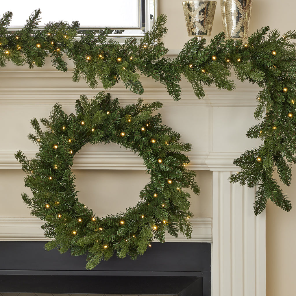 Palmetto Pine 24in Wreath Pre-lit with 50 Dual LED lights and 9 Functions (Battery-Operated)