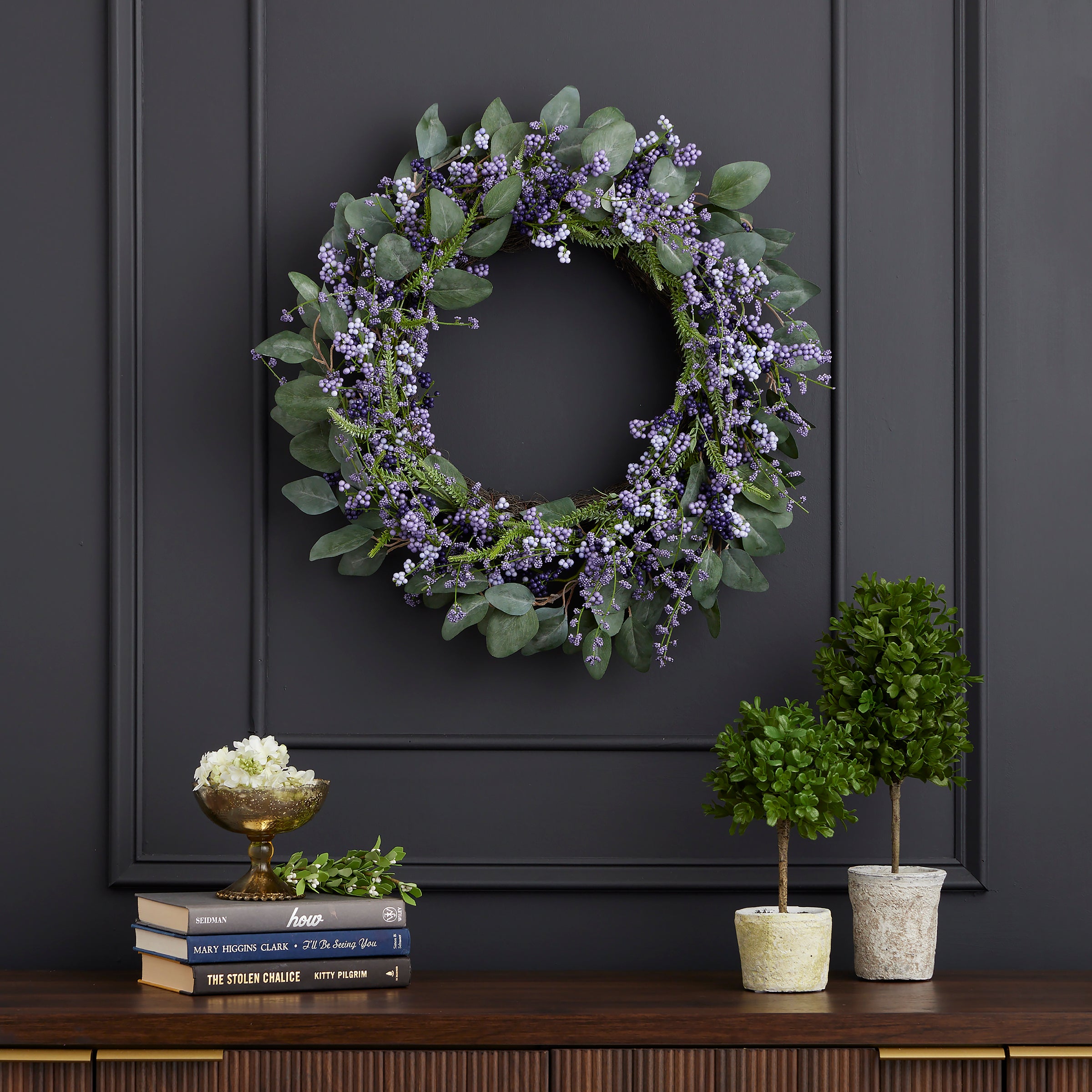 Millie 26in Wreath