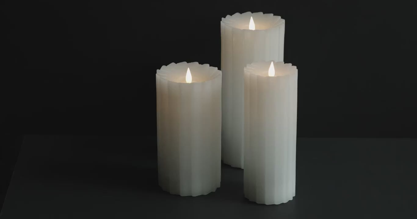 Sutton Fluted Motion Flameless Candle