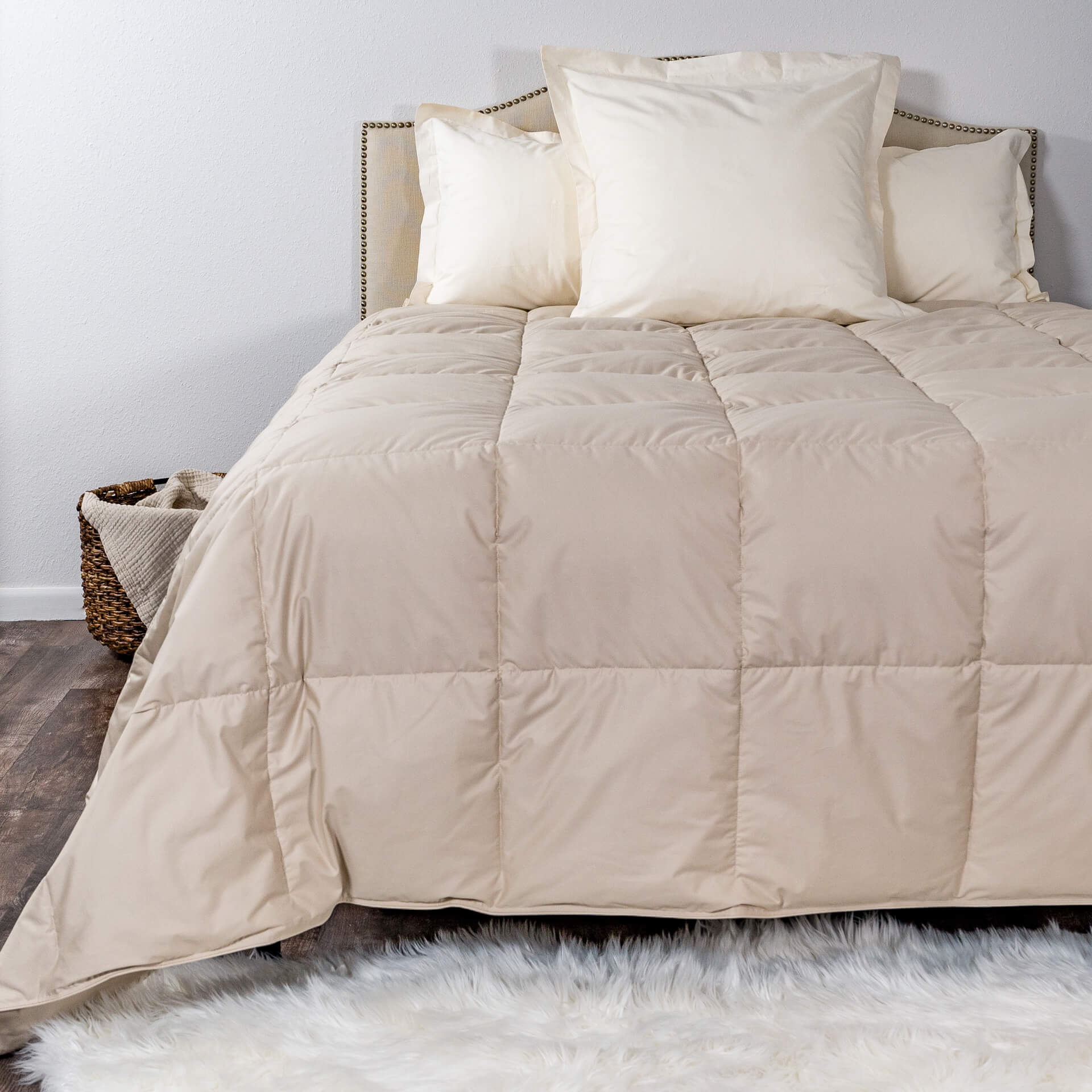 Light Warmth Elite Down Comforter